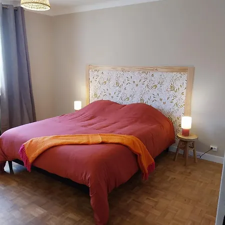 Holiday home Sous Le Marronnier Jusqu'a 10 Personnes *